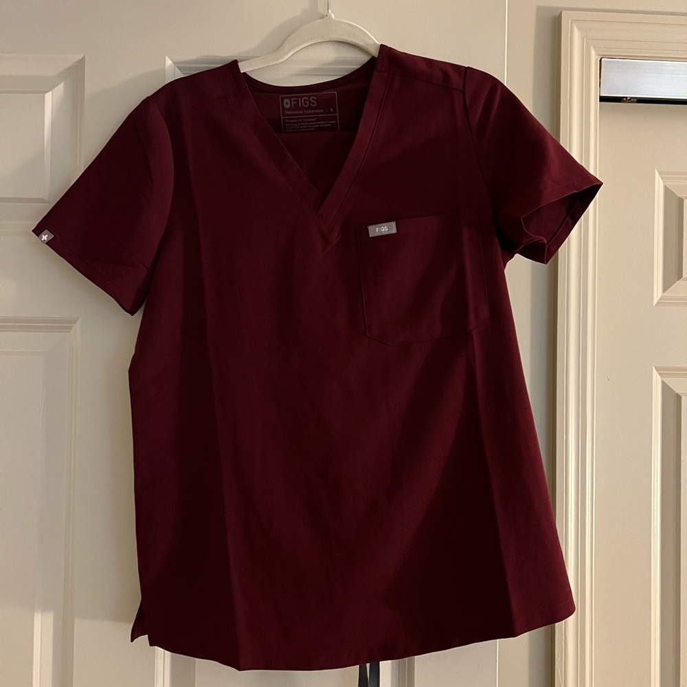 Figs Burgundy Scrub Set